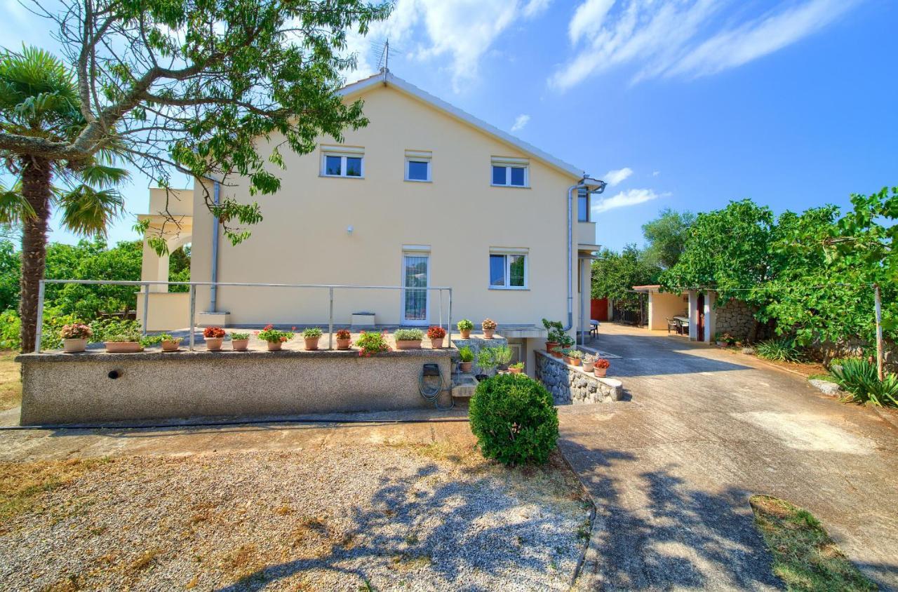 Apartment Lipovac Malinska Eksteriør bilde