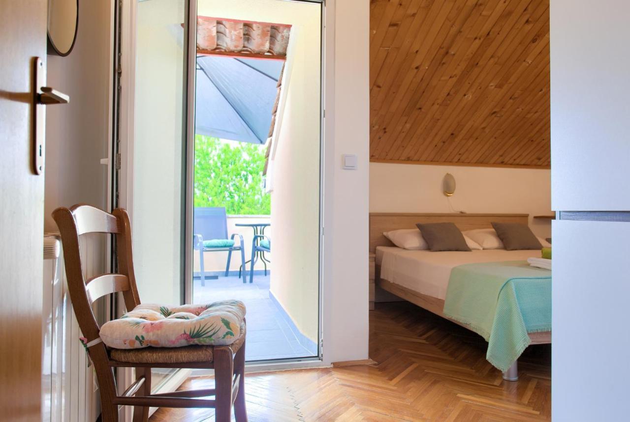 Apartment Lipovac Malinska Eksteriør bilde