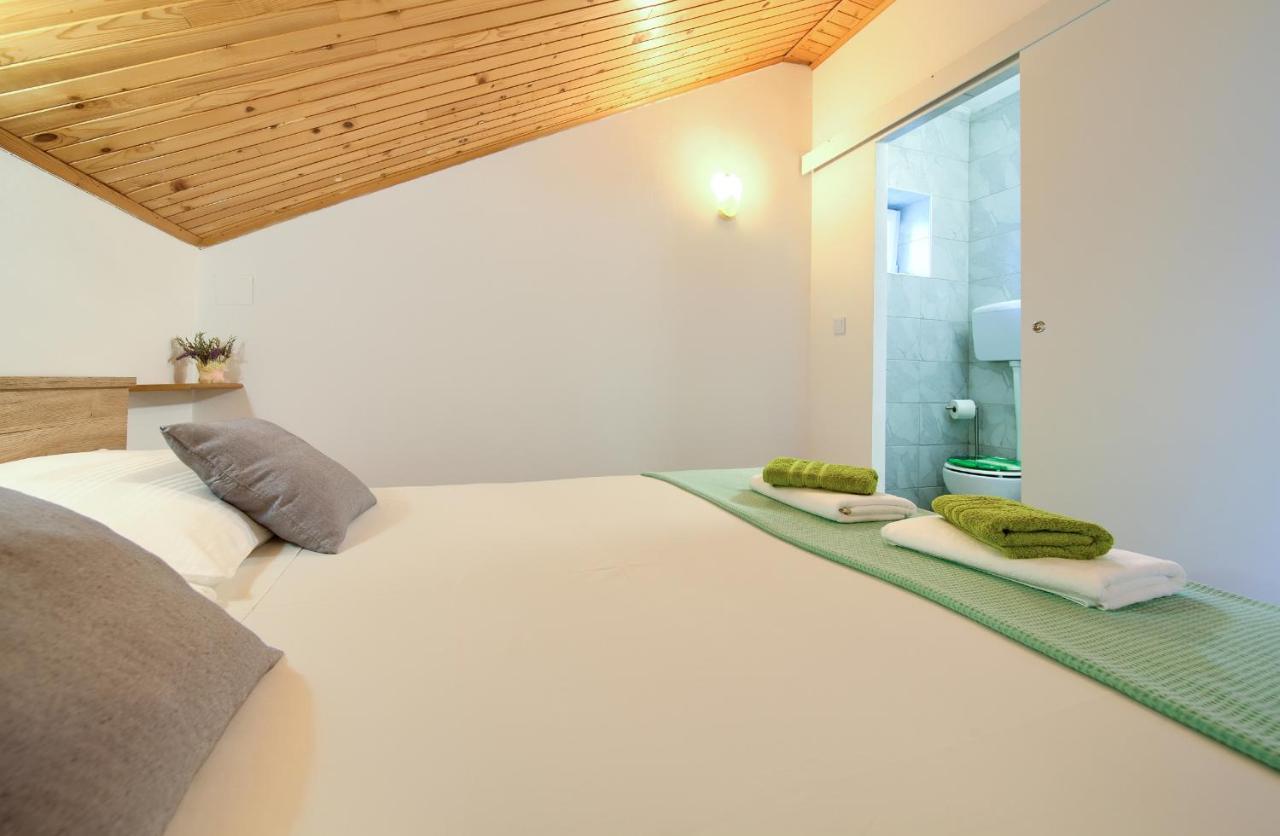 Apartment Lipovac Malinska Eksteriør bilde